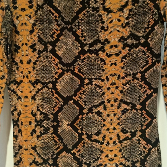 Leith Python Print Mock Turtle M - Picture 2 of 7